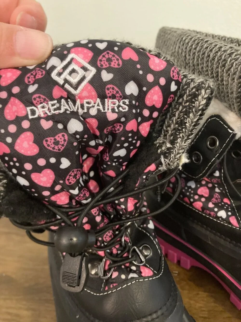 Dream Pairs Girls Waterproof Snow Boots Pink Hearts Size 4